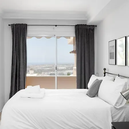 2 Bed In Magna With Sea Views Апартаменти