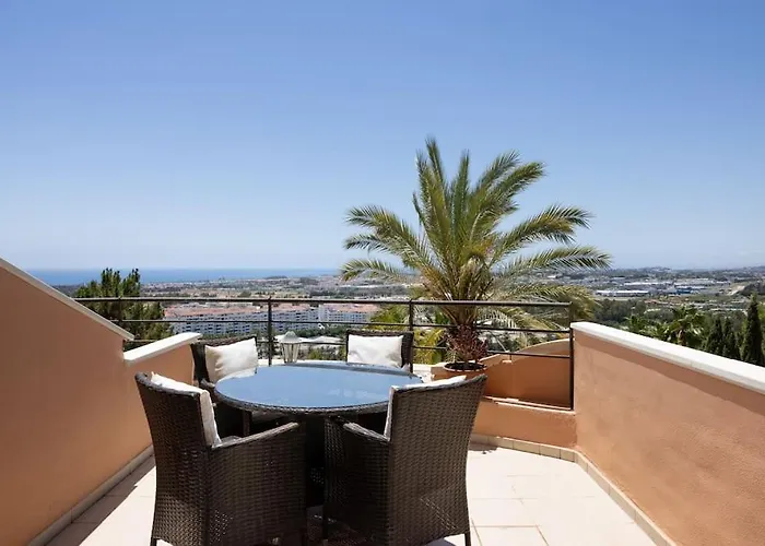 2 Bed In Magna With Sea Views شقة *